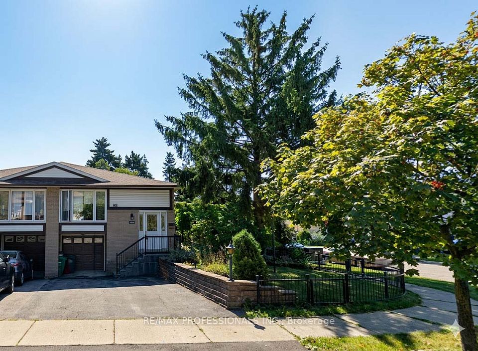 Semi-Detached  at 2688 Sherhill Drive LOWER, Mississauga, ON L5J 3Z3, Mississauga