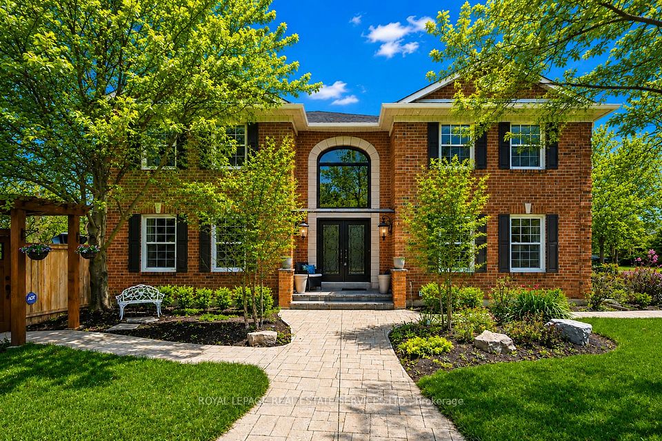 Detached at 1256 Fieldcrest Lane, Oakville, ON L6M 2L8, Oakville