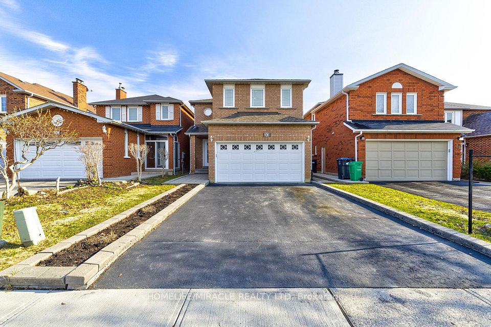 32 Pennsylvania Avenue, Brampton, ON L6Y 4N7 at 32 Pennsylvania Avenue, Brampton, ON L6Y 4N7, Brampton, ON, L6Y 4N7