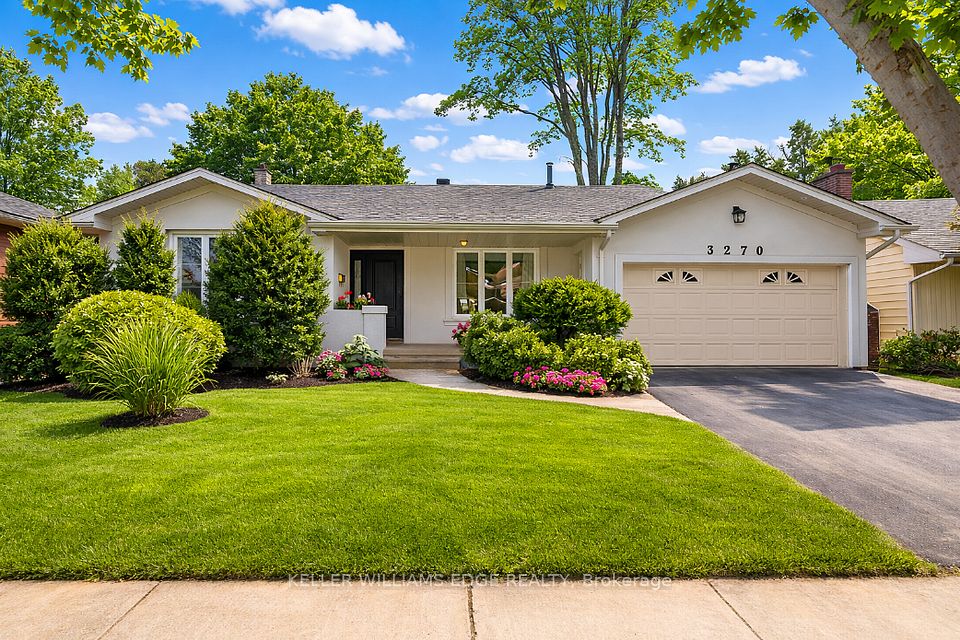 Detached at 3270 Spruce Avenue, Burlington, ON L7N 1J4, Burlington