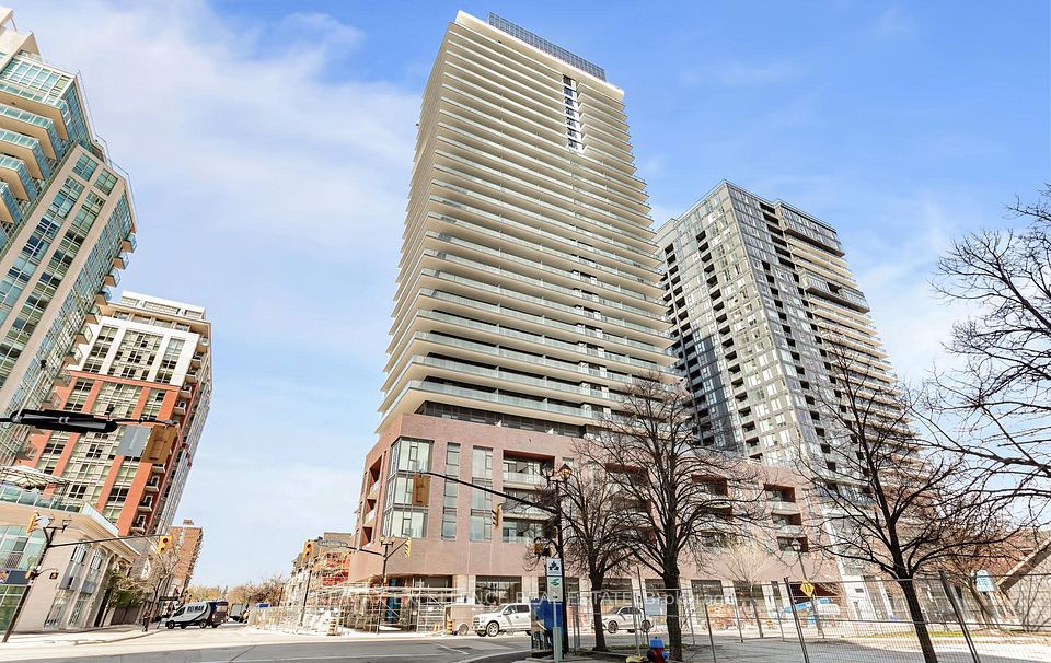 Condo Apartment at 2075 Lakeshore Road 1704, Burlington, ON L7R 0H3, Burlington
