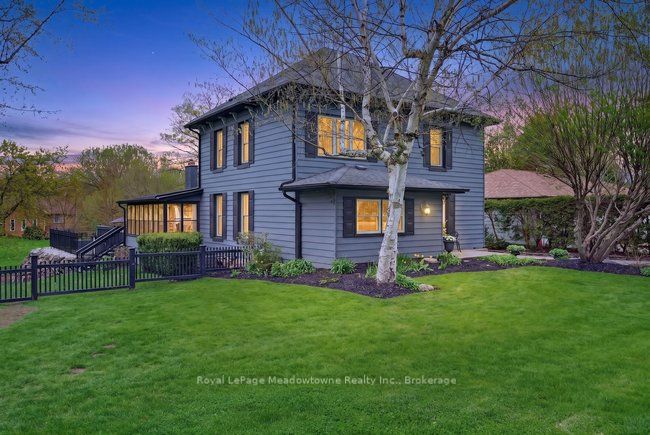 Detached at 53 CAMPBELLVILLE Avenue E, Milton, ON L0P 1B0, Milton