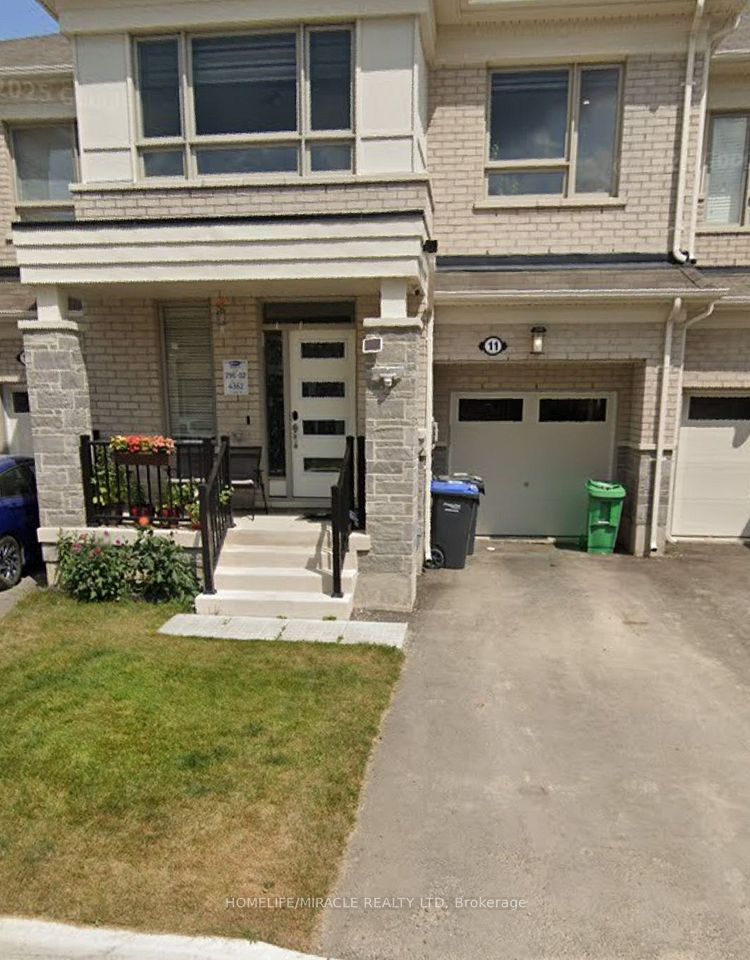 Att/Row/Townhouse at 11 Circus Crescent, Brampton, ON L7A 5E3, Brampton