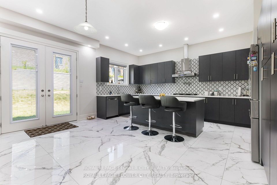 Detached at 48 James Walker Avenue, Caledon, ON L7C 4M8, Caledon