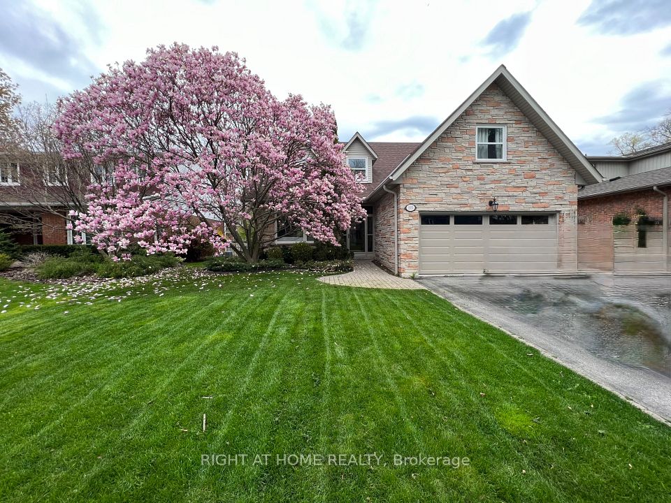 Detached at 155 Cheverie Street, Oakville, ON L6J 6C3, Oakville