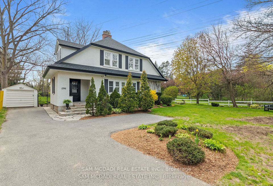 Detached at 1296 Clarkson Road N, Mississauga, ON L5J 2W3, Mississauga