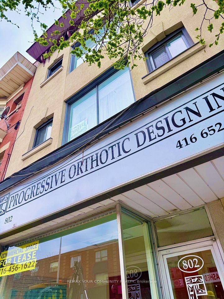 802 Bloor Street W, Toronto W02, ON M6G 1L9