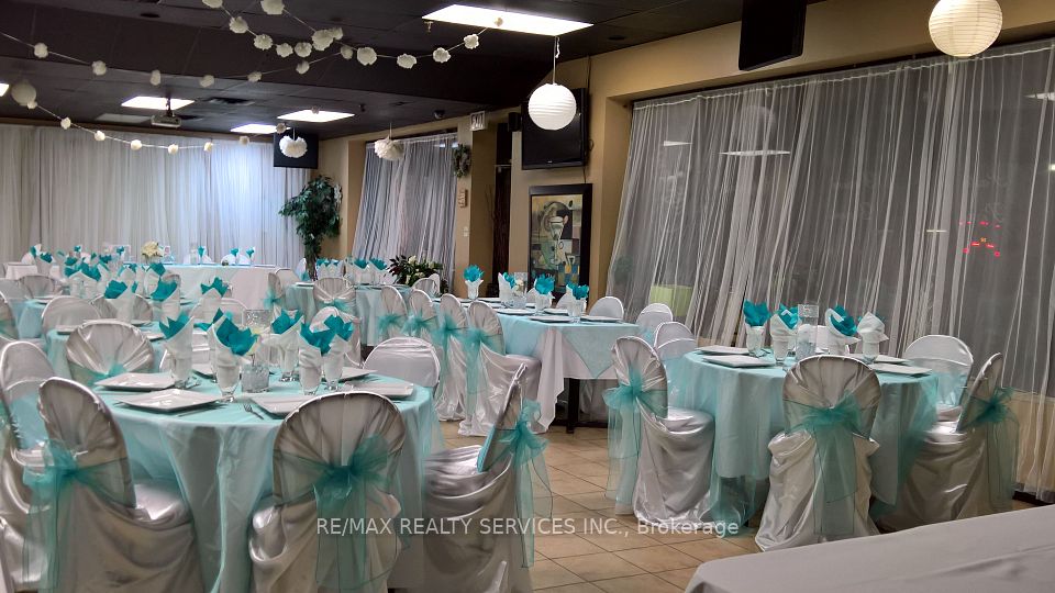 1076 Cardiff Boulevard 2&3B, Mississauga, ON L5S 1M4