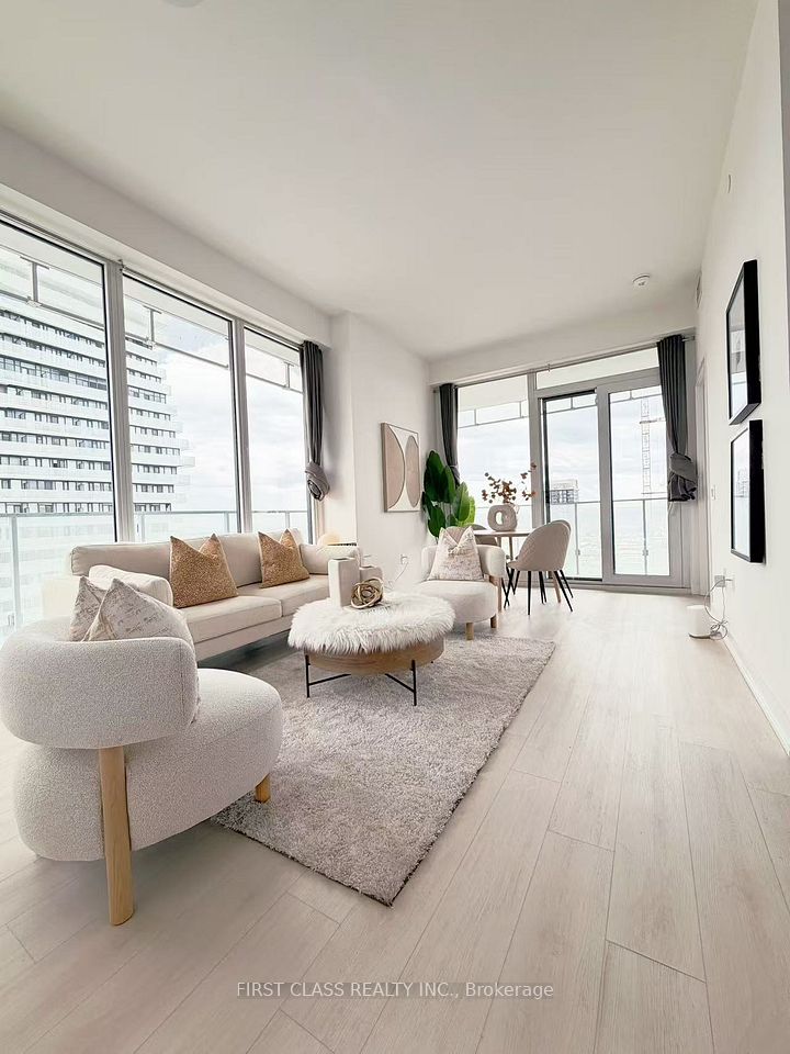 Condo Apartment at 3900 Confederation Parkway, Mississauga, ON L5B 0M3, Mississauga