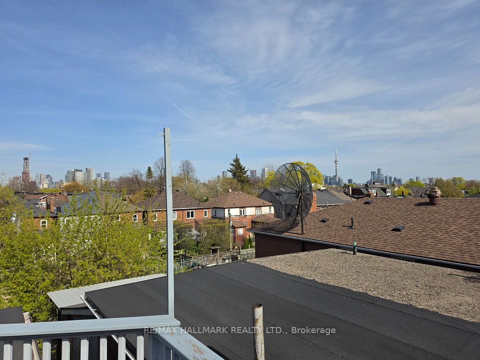 Att/Row/Townhouse at 797 Ossington Avenue Upper, Toronto W02, ON M6G 3T8, Toronto W02