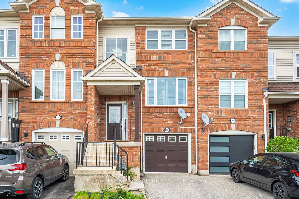 Att/Row/Townhouse at 2909 Garnethill Way, Oakville, ON L6M 5E9, Oakville