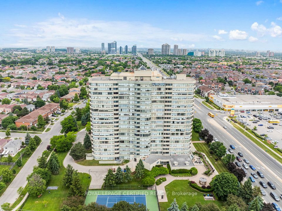 Condo Apartment at 700 Constellation Drive 210, Mississauga, ON L5R 3G8, Mississauga