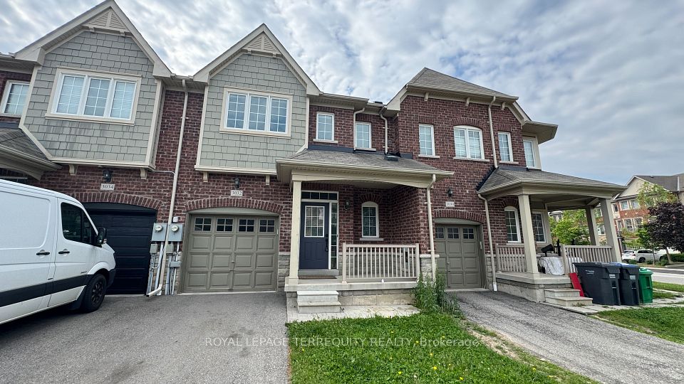 Att/Row/Townhouse at 3032 Turbine Crescent, Mississauga, ON L5M 0L6, Mississauga