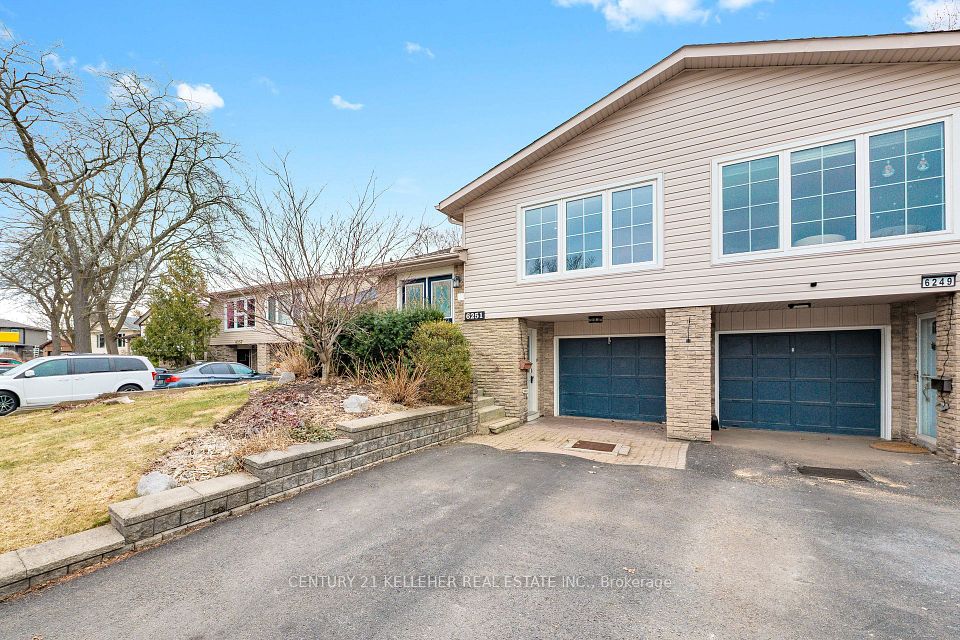 Semi-Detached at 6251 Atherly Crescent, Mississauga, ON L5N 2J1, Mississauga