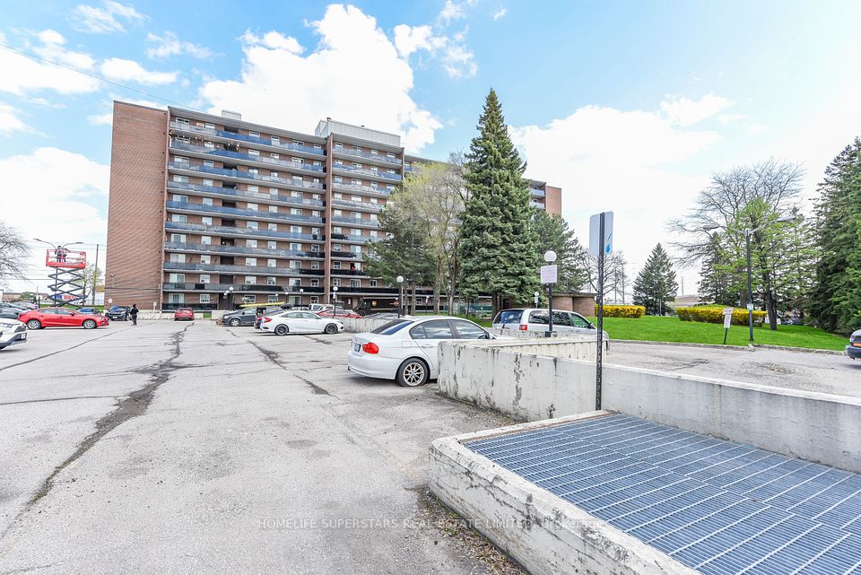 Condo Apartment at 3533 Derry Road E 511, Mississauga, ON L4T 1B1, Mississauga