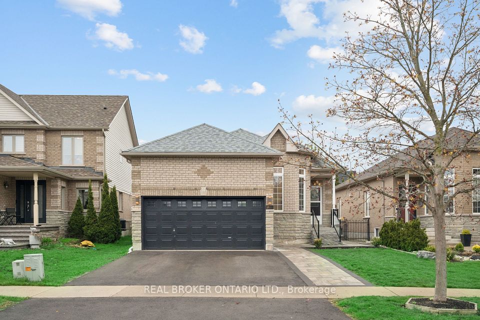 27 Spruce Boulevard, Halton Hills, ON L7J 2Y3 at 27 Spruce Boulevard, Halton Hills, ON L7J 2Y3, Halton Hills, ON, L7J 2Y3