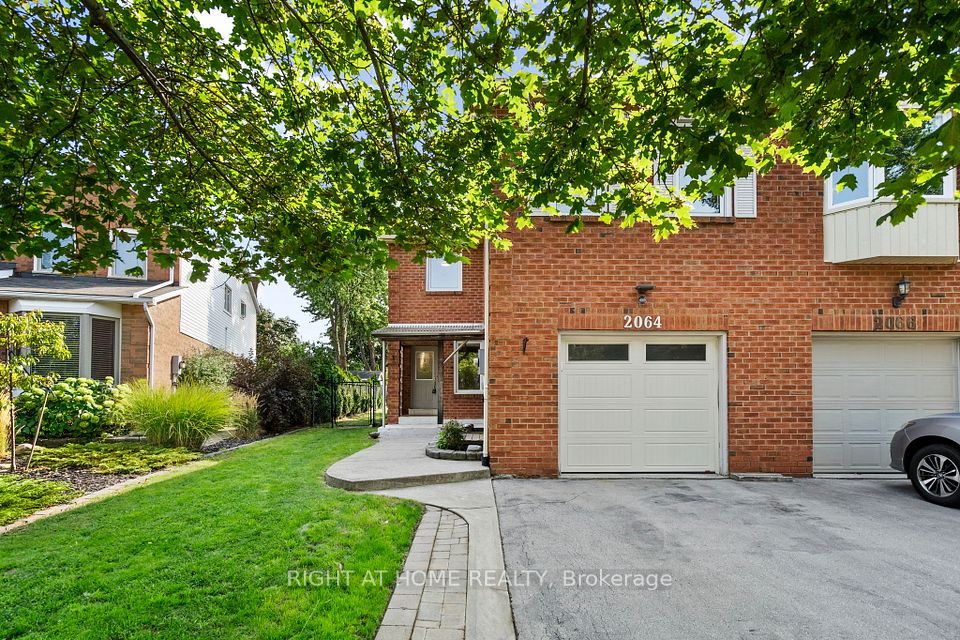 Semi-Detached  at 2064 Glenada Crescent BSMNT, Oakville, ON L6H 4M2, Oakville