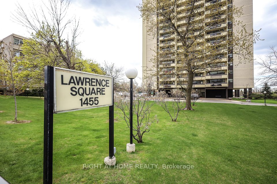 1455 Lawrence Avenue W 207, Toronto, ON M6L 1B1 at 1455 Lawrence Avenue W 207, Toronto, ON M6L 1B1, Toronto W04, ON, M6L 1B1