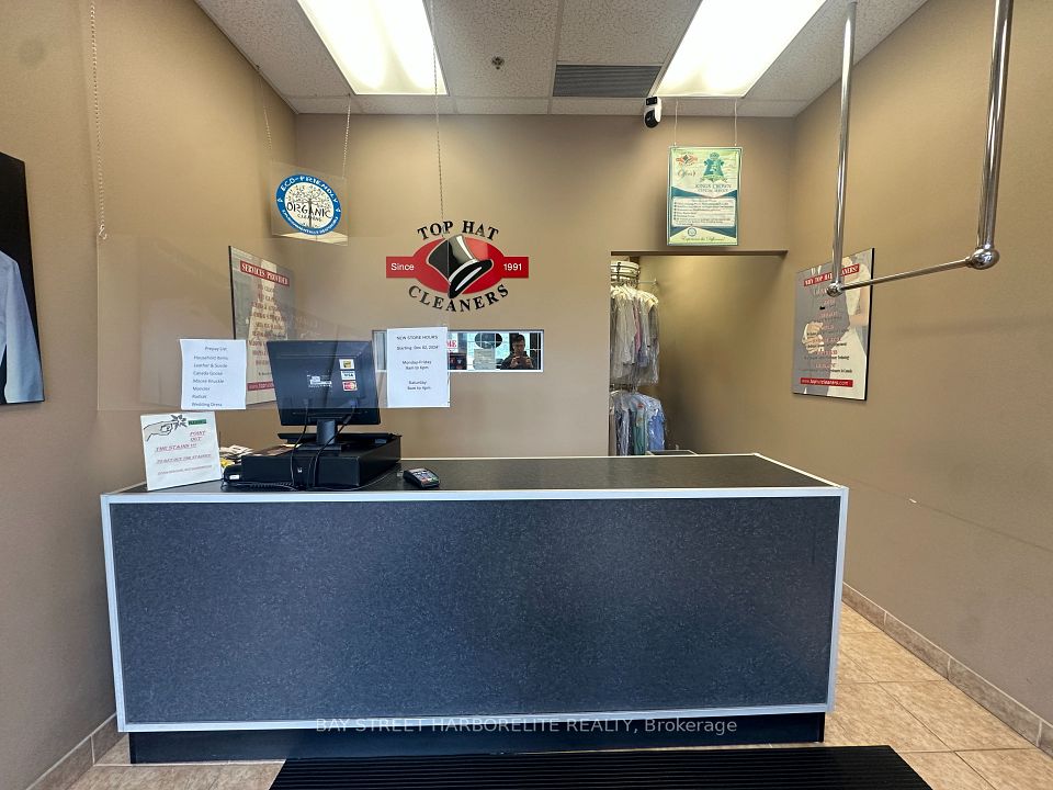 1133 Monastery Drive 9, Oakville, ON L6M 2A3