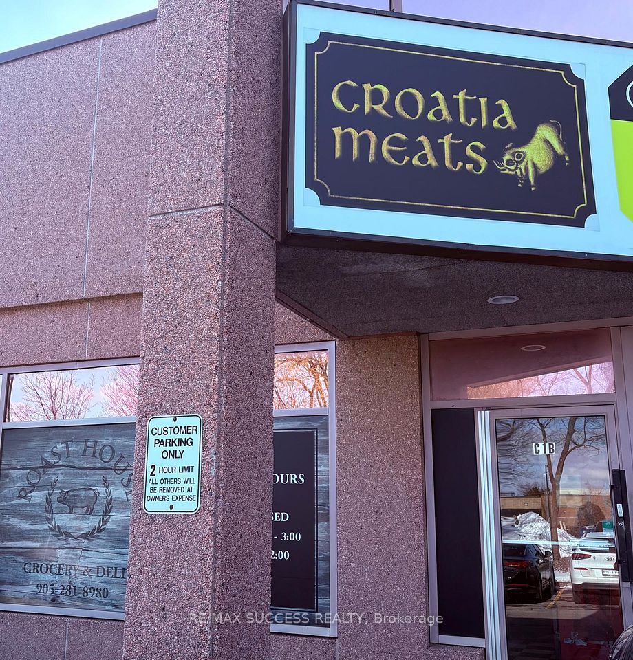 918 Dundas Street E, Mississauga, ON L4Y 4H9