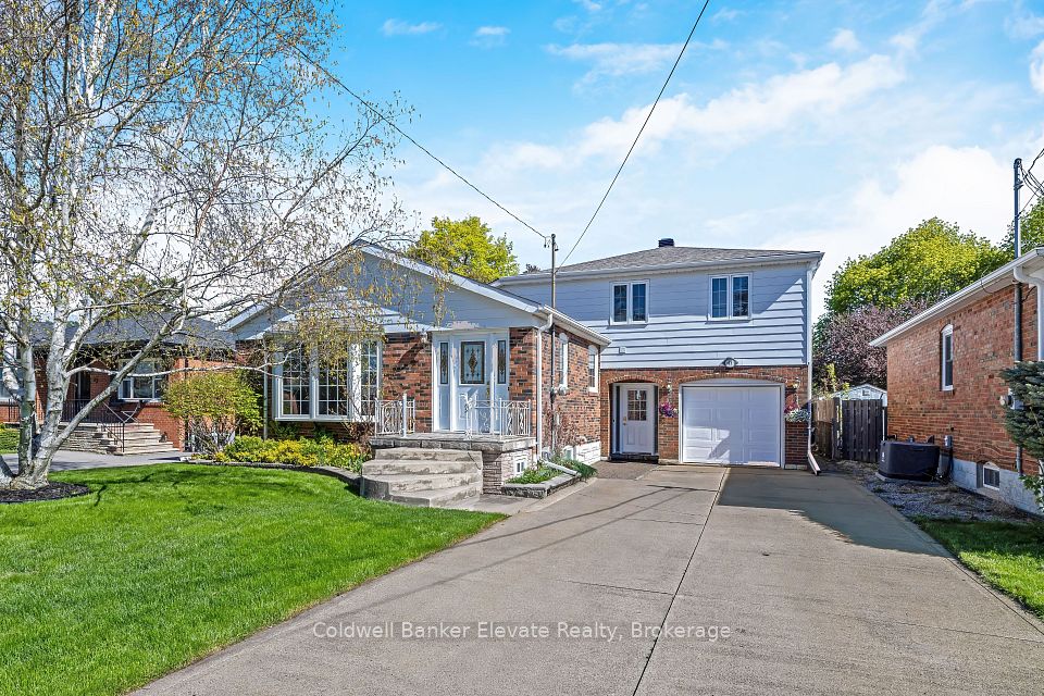 Detached at 45 Shelley Street, Halton Hills, ON L7G 3X2, Halton Hills