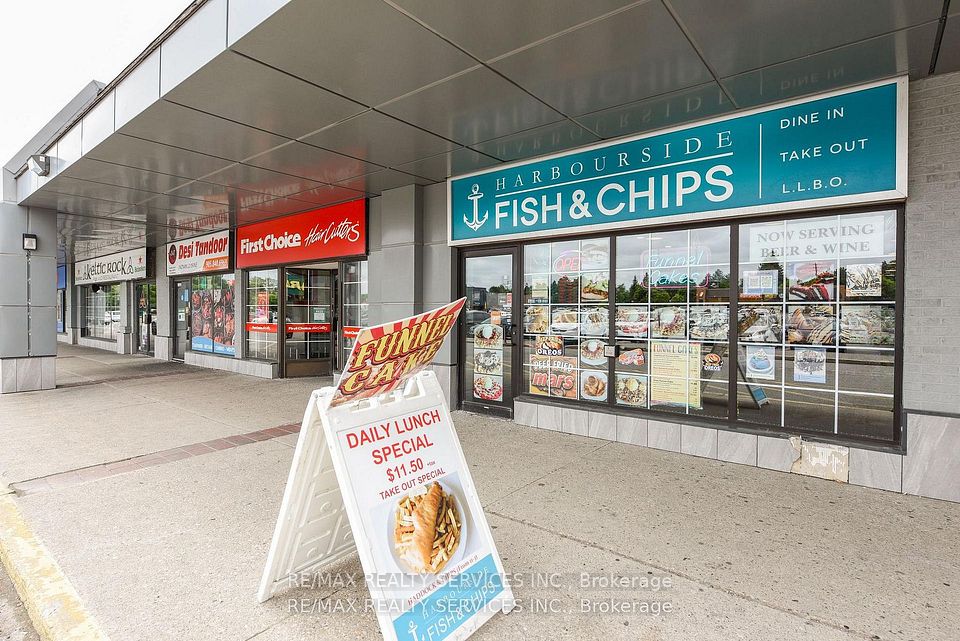 180 sandalwood Parkway E, Brampton, ON L6Z 4N2