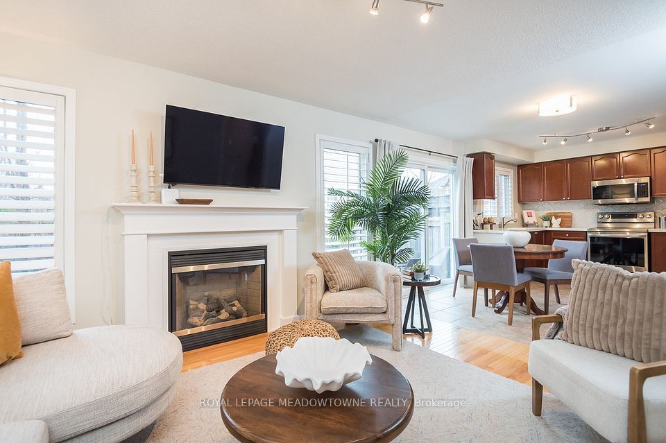 Detached at 292 Mcdougall Cross, Milton, ON L9T 0N6, Milton