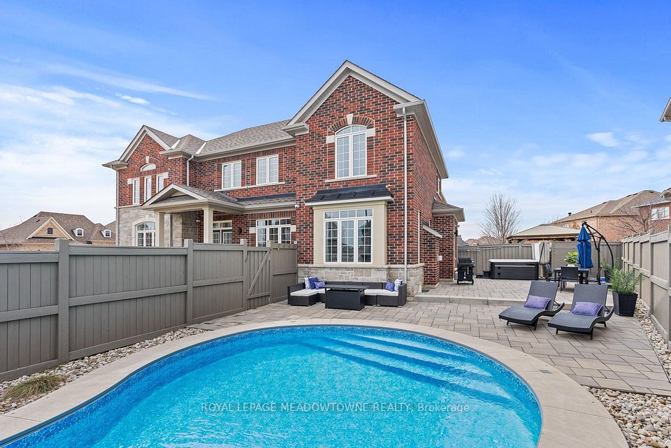 Detached at 67 Hidden Lake Trail, Halton Hills, ON L7G 0K6, Halton Hills