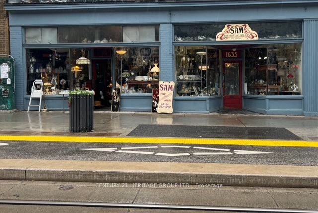 1633&1635 Queen Street W, Toronto W01, ON M6R 1A9