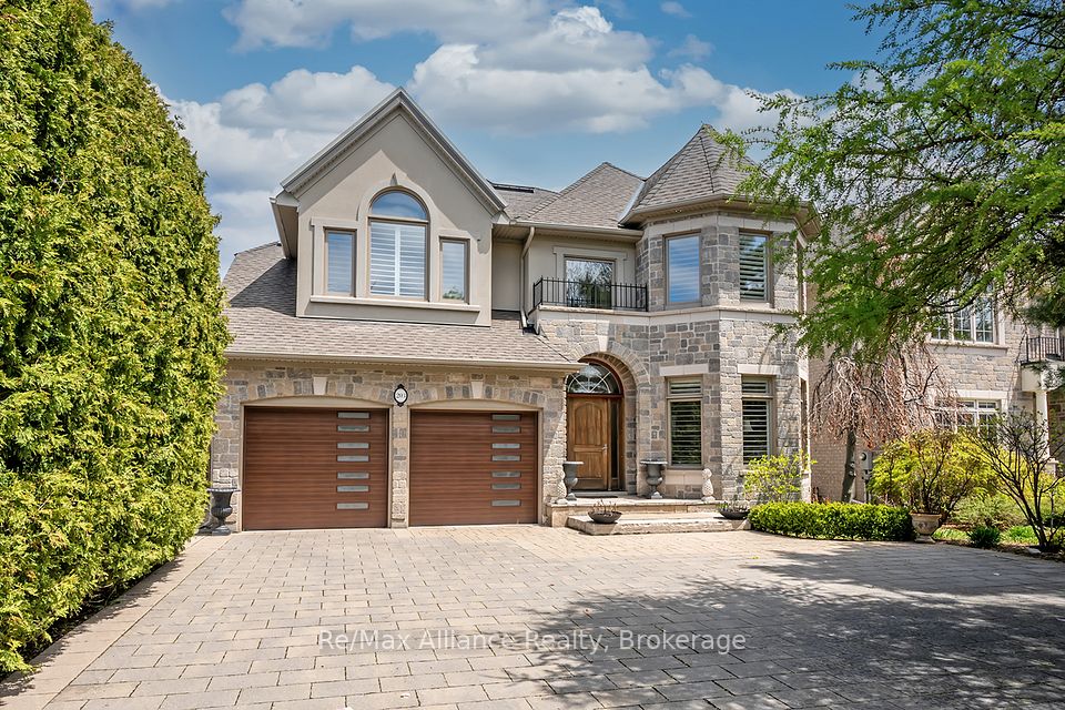 Detached at 203 Burloak Drive, Oakville, ON L6L 6T6, Oakville