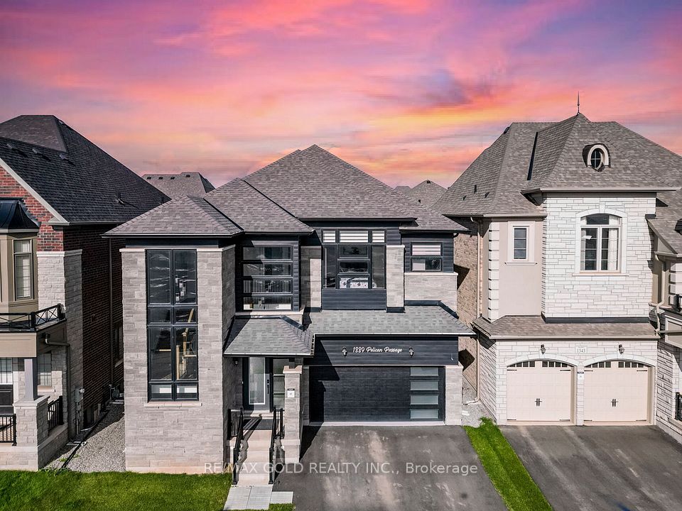 Detached at 1339 Pellican Pass, Oakville, ON L6H 7Z9, Oakville