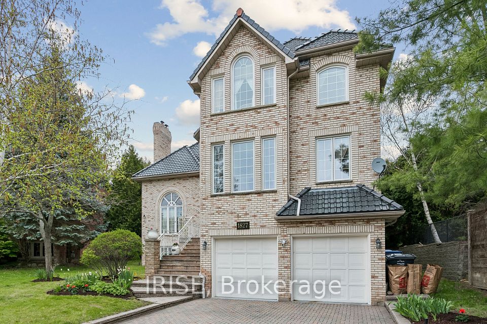 1827 Chesbro Court, Mississauga, ON L5H 4H3 at 1827 Chesbro Court, Mississauga, ON L5H 4H3, Mississauga, ON, L5H 4H3
