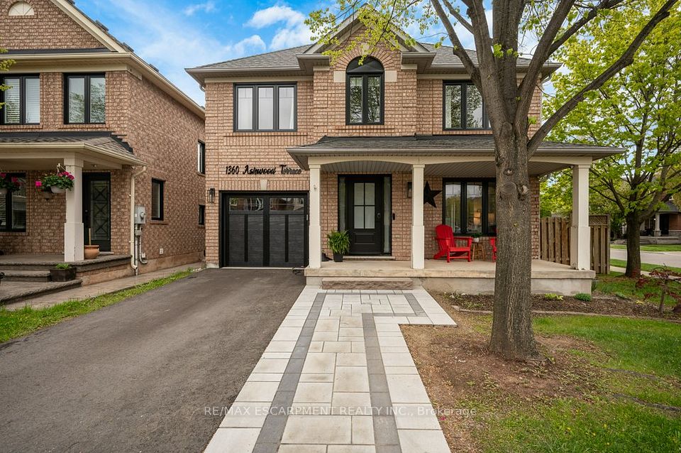 Detached at 1360 Ashwood Terrace, Oakville, ON L6M 4A7, Oakville