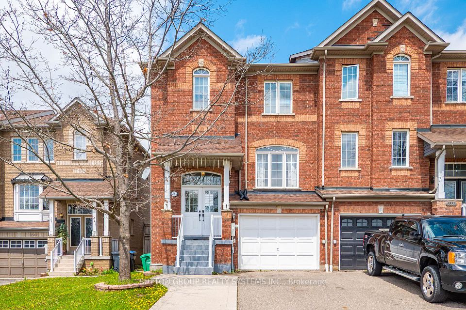 Att/Row/Townhouse at 6556 Opera Glass Crescent S, Mississauga, ON L5W 1S1, Mississauga