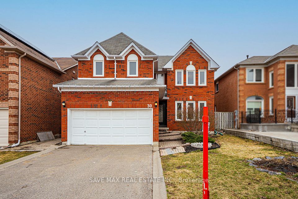 Detached at 30 Adirondack Crescent, Brampton, ON L6R 1E5, Brampton