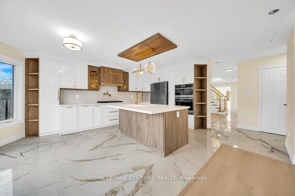 5016 Natkarni Crescent, Mississauga, ON L5V 1L2 at 5016 Natkarni Crescent, Mississauga, ON L5V 1L2, Mississauga, ON, L5V 1L2