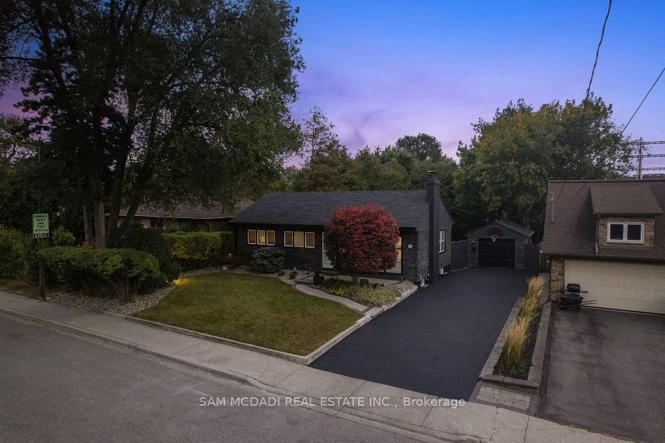 Detached at 1140 Halliday Avenue, Mississauga, ON L5E 1P9, Mississauga