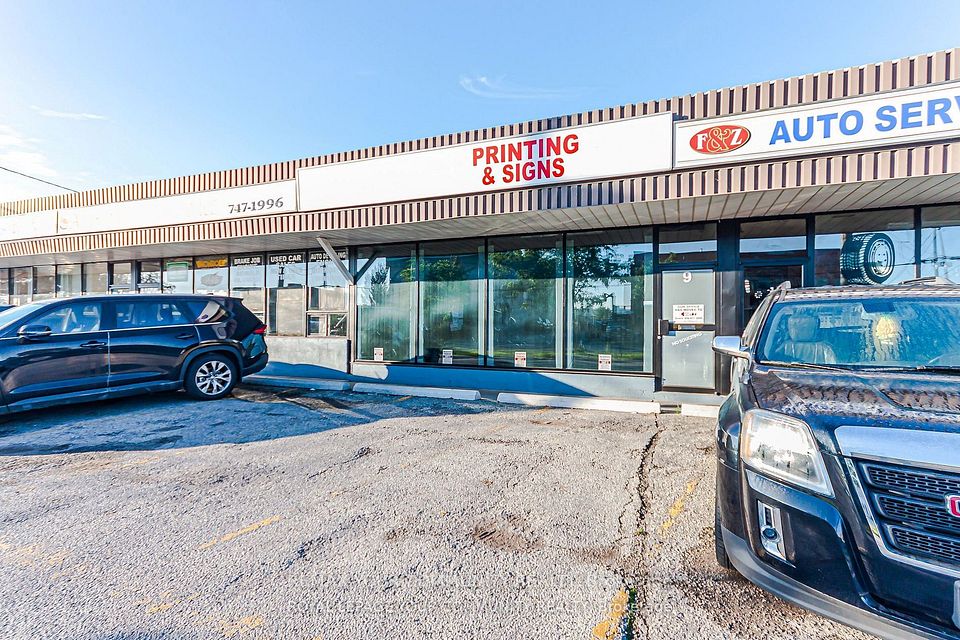 66 Milvan Drive 9, Toronto W05, ON M9L 1Z2
