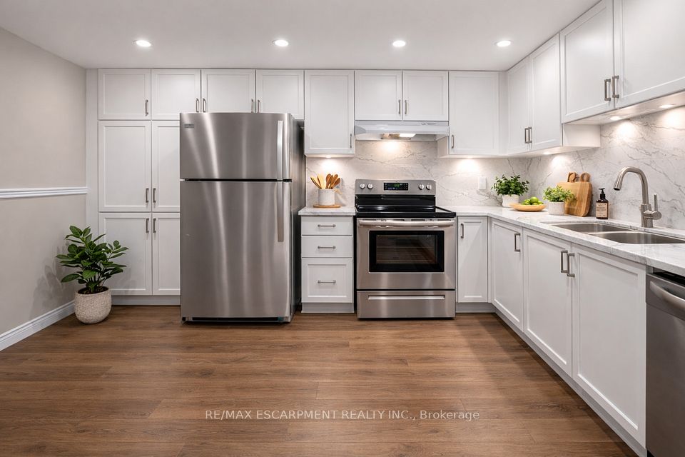 5070 Pinedale Avenue 302, Burlington, ON L7L 5V6 at 5070 Pinedale Avenue 302, Burlington, ON L7L 5V6, Burlington, ON, L7L 5V6