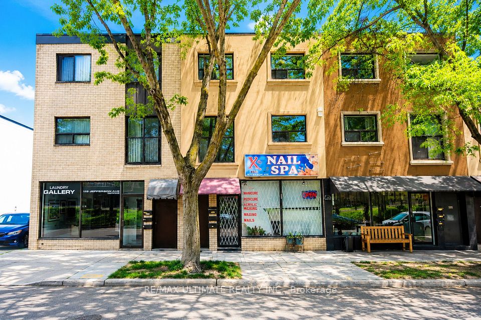 111 Jefferson Avenue Main, Toronto W01, ON M6K 3E4