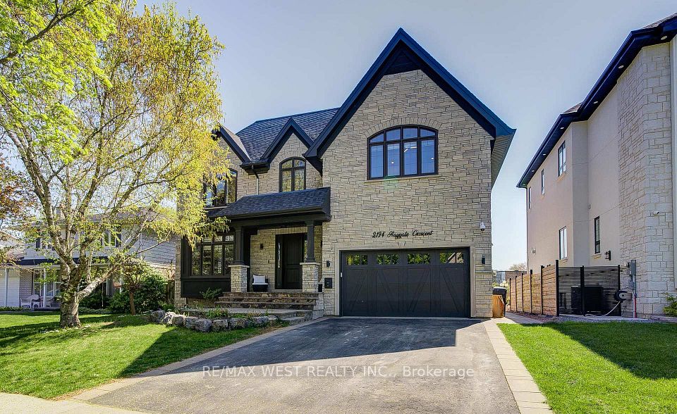 2194 Haygate Crescent, Mississauga, ON L5K 1L5 at 2194 Haygate Crescent, Mississauga, ON L5K 1L5, Mississauga, ON, L5K 1L5