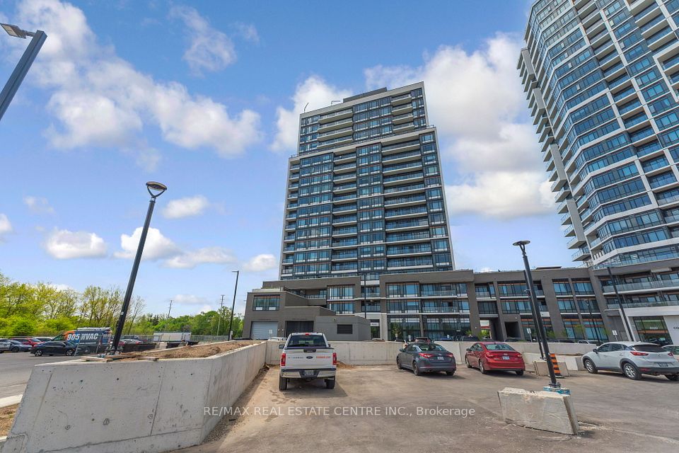 8010 Derry Road 1402, Milton, ON L9T 9N3 at 8010 Derry Road 1402, Milton, ON L9T 9N3, Milton, ON, L9T 9N3