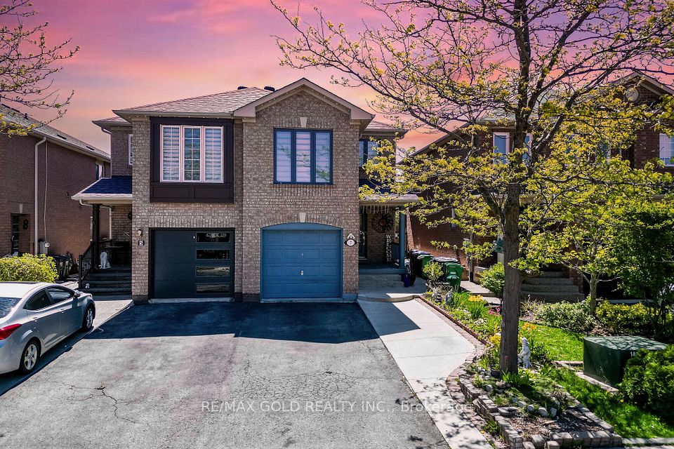7 Roadmaster Lane, Brampton, ON L7A 3A9 at 7 Roadmaster Lane, Brampton, ON L7A 3A9, Brampton, ON, L7A 3A9