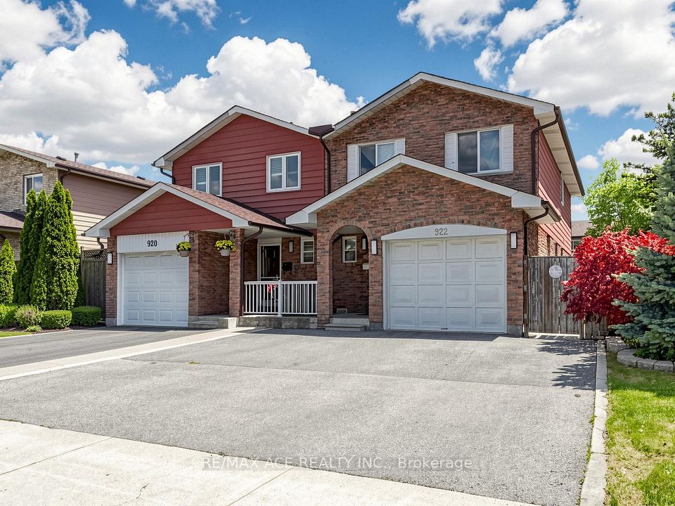 922 Stainton Drive, Mississauga, ON L5C 3A5 at 922 Stainton Drive, Mississauga, ON L5C 3A5, Mississauga, ON, L5C 3A5