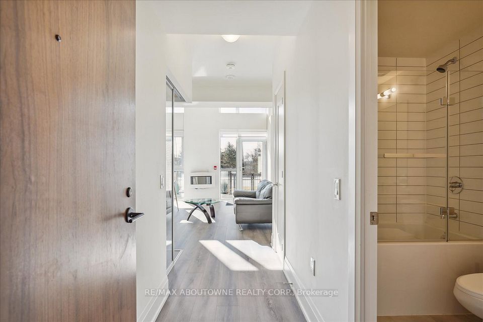 509 Dundas Street W 103, Oakville, ON L6M 4M2 at 509 Dundas Street W 103, Oakville, ON L6M 4M2, Oakville, ON, L6M 4M2