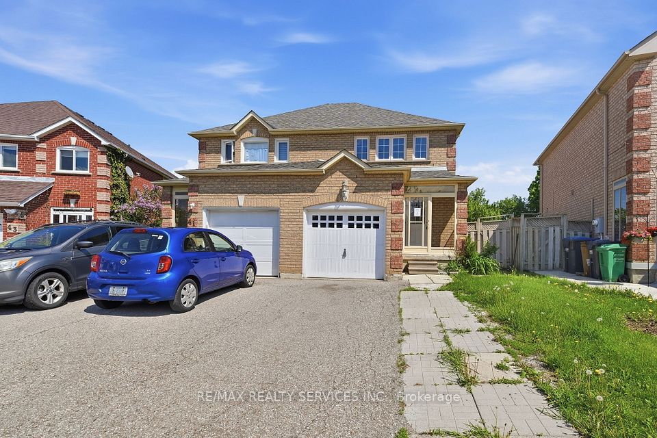 39 Caruso Drive, Brampton, ON L6Y 5B2 at 39 Caruso Drive, Brampton, ON L6Y 5B2, Brampton, ON, L6Y 5B2