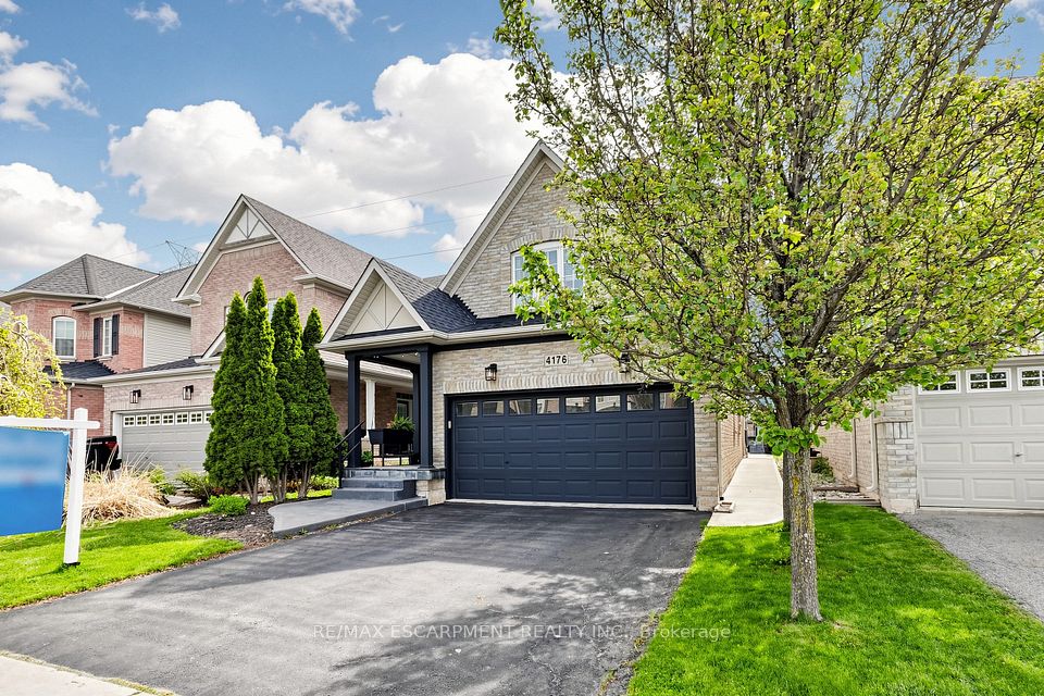 4176 Saunders Crescent, Burlington, ON L7M 0B3 at 4176 Saunders Crescent, Burlington, ON L7M 0B3, Burlington, ON, L7M 0B3