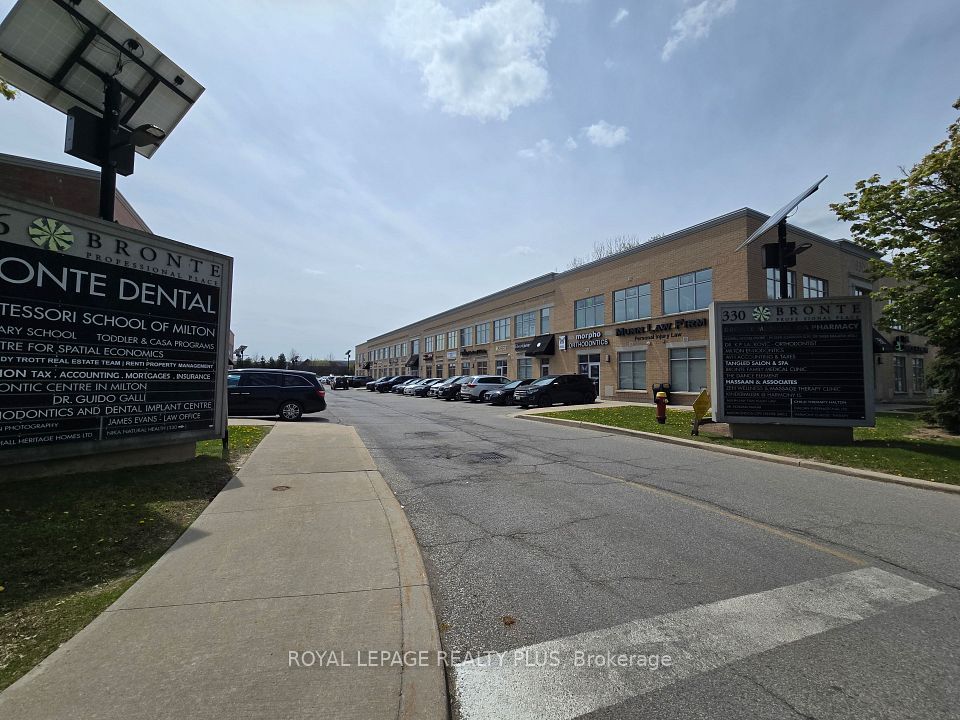330 Bronte Street S 105, Milton, ON L9T 7X1