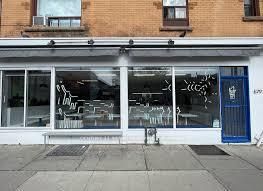 679 LANSDOWNE Avenue, Toronto W02, ON M6H 3Y9