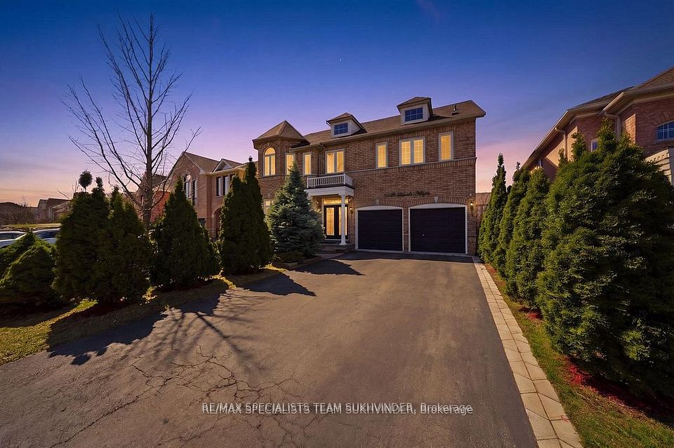 7148 Lowville Heights, Mississauga, ON L5N 8E6 at 7148 Lowville Heights, Mississauga, ON L5N 8E6, Mississauga, ON, L5N 8E6